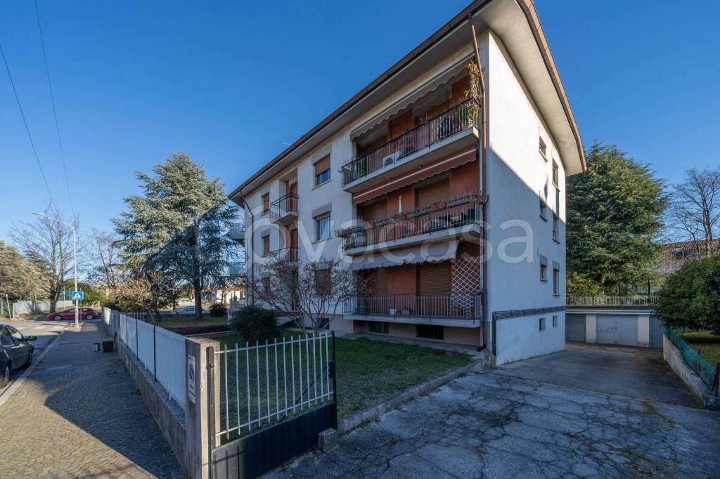 Appartamento in vendita a Udine via Peschiera, 2