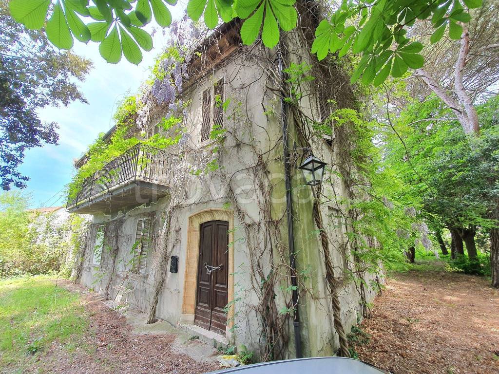 Villa in in vendita da privato a Umbertide via Giuseppe Garibaldi, 70