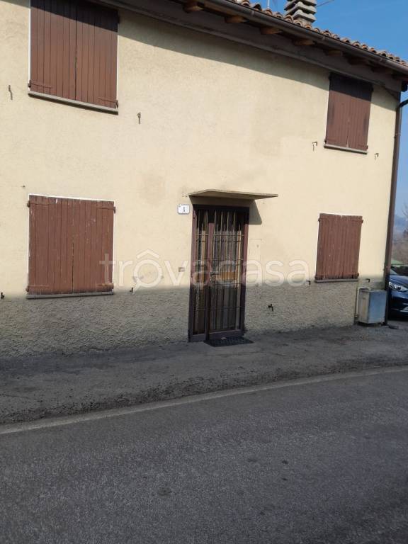 Casa Indipendente in in vendita da privato a Baiso via Montipo, 4