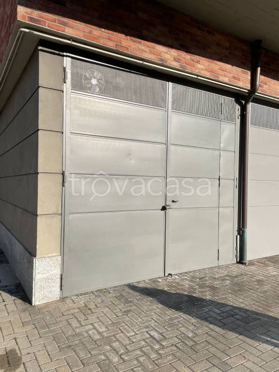 Garage in vendita a Torino via Nole, 65