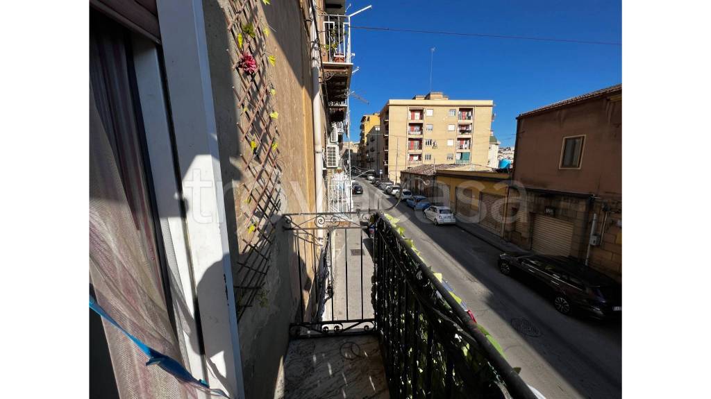 Appartamento in in vendita da privato a Caltanissetta via Sallemi, 81