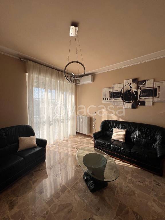 Appartamento in in vendita da privato a Voghera via Ernesto Maiocchi, 6