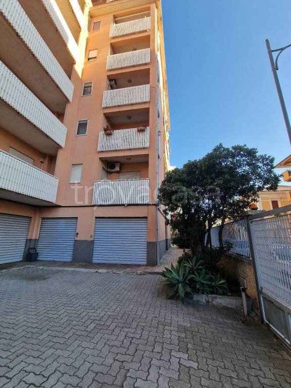 Appartamento in in vendita da privato a Reggio di Calabria via Sbarre Centrali, 541