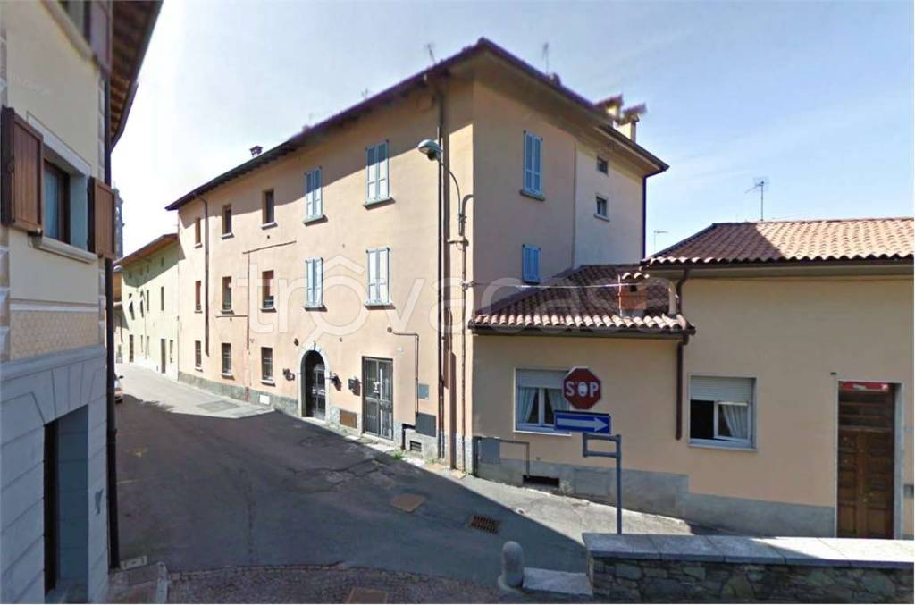 Appartamento all'asta a Villa d'Adda via Frigerio , 15
