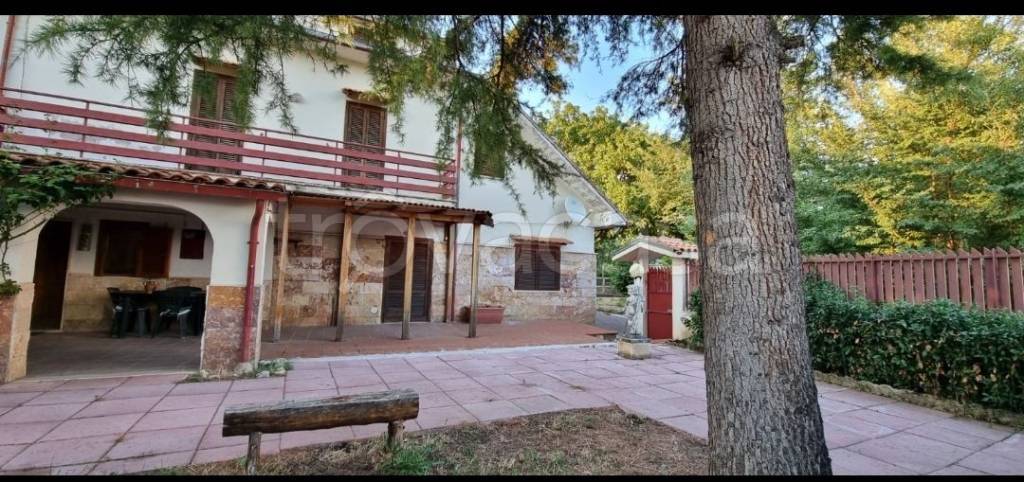 Villa in in vendita da privato a Tagliacozzo via Camerata, Snc