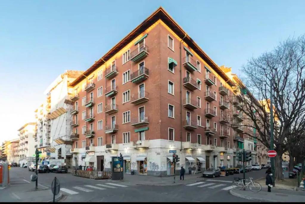 Appartamento in vendita a Torino corso Sebastopoli, 54