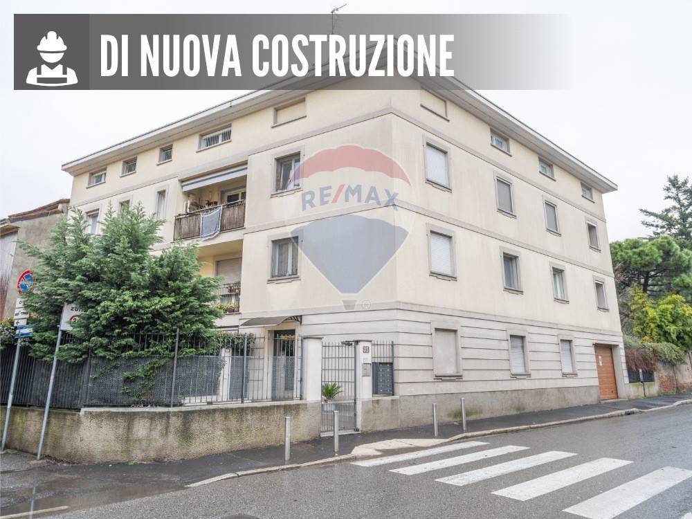 Appartamento in vendita a Milano via Rismondo, 35