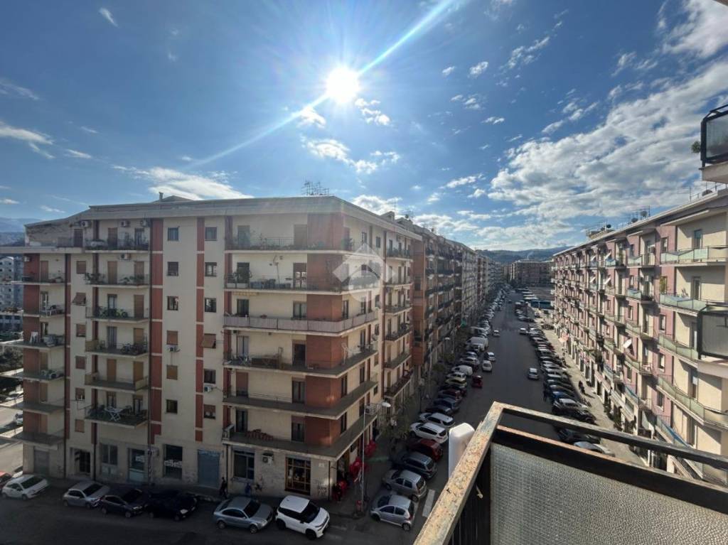 Appartamento in vendita a Cosenza via delle Medaglie d'oro, 93