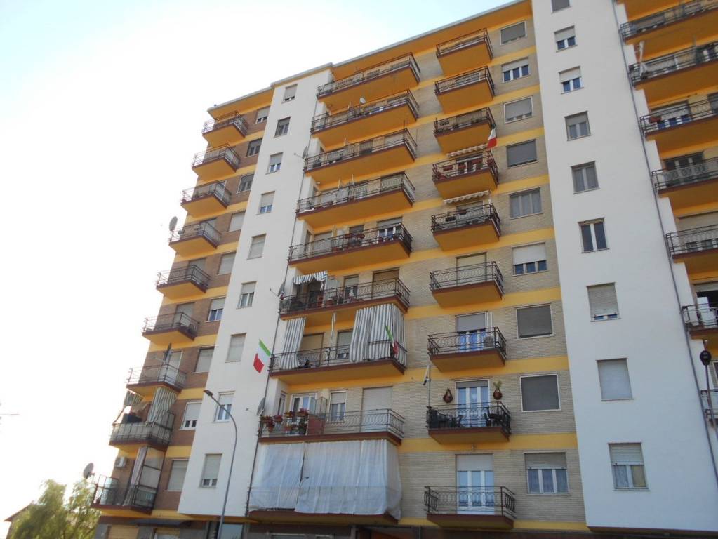 Appartamento in vendita a Livorno Ferraris via Luigi Einaudi, 12