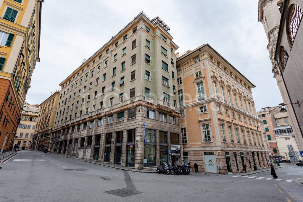 Appartamento in affitto a Genova via Polleri