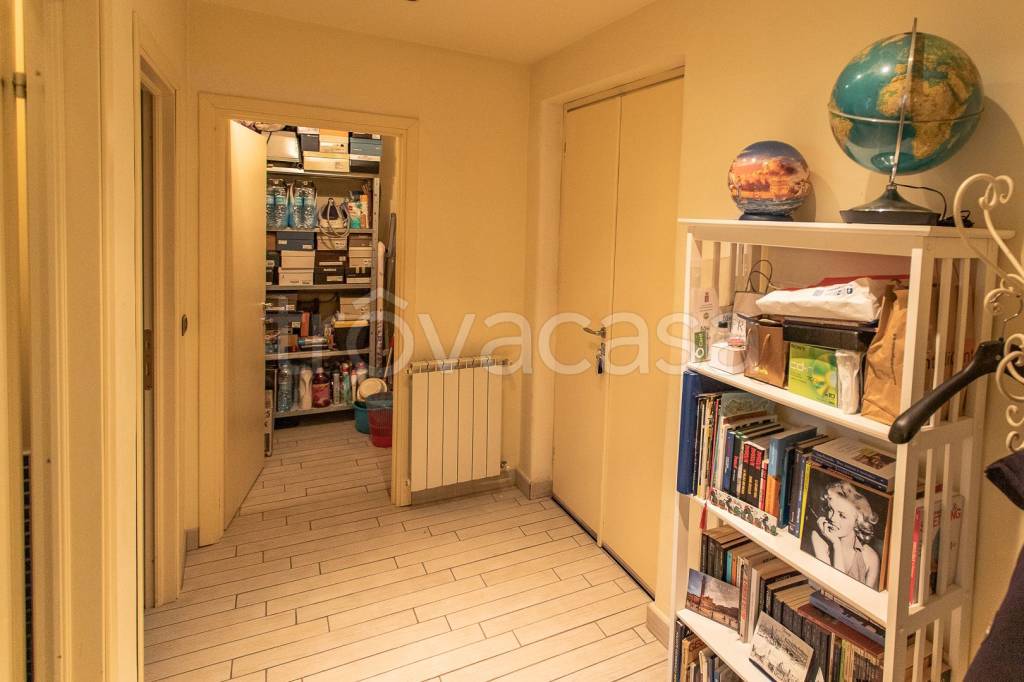 immagine annuncio 4 di 8