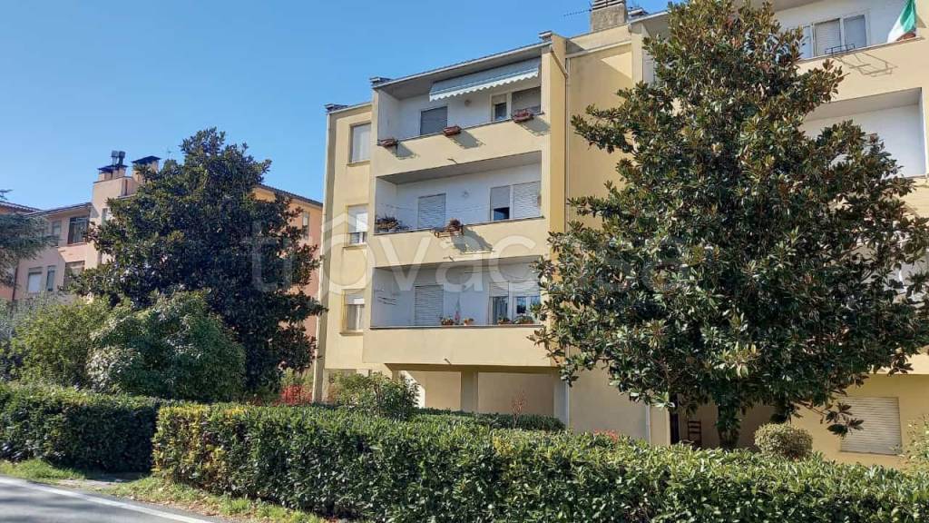Appartamento in vendita a Bevagna via Sant'Anna