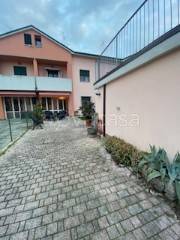 Villa a Schiera in vendita a Ferrara via Francesco Migliari, 32