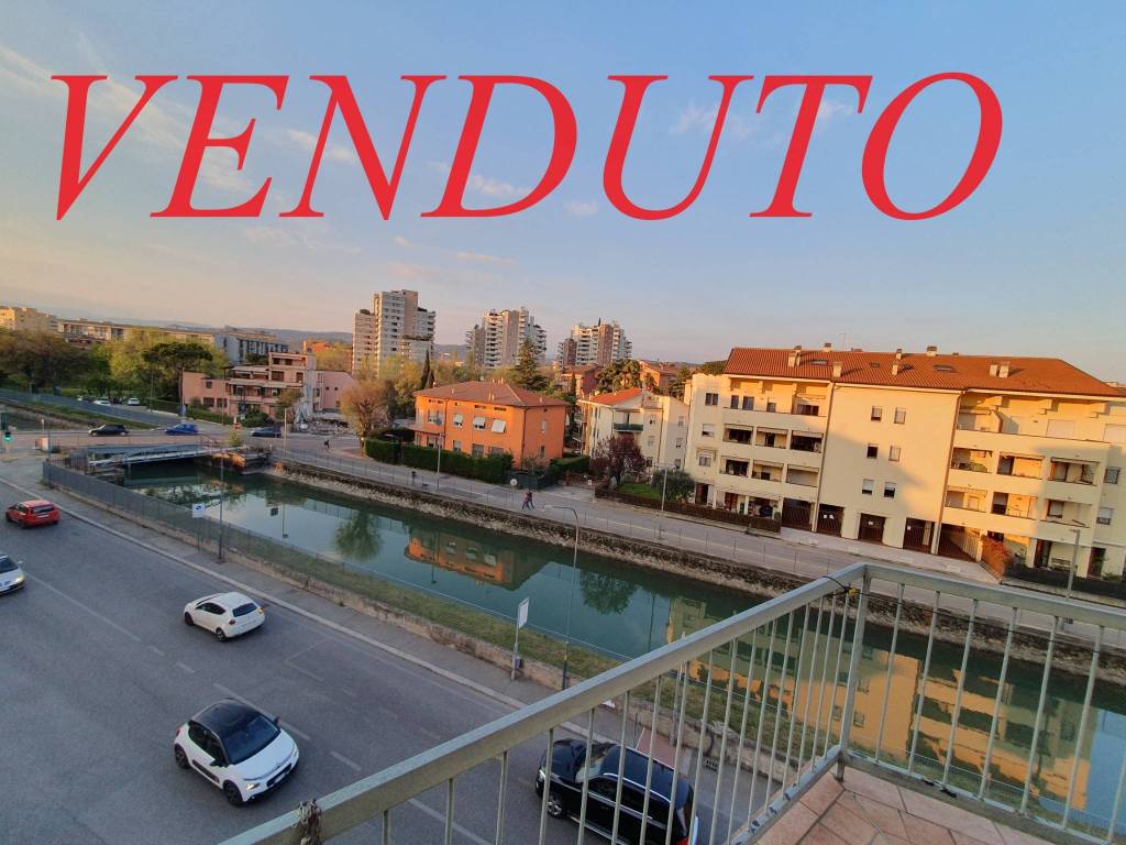 Appartamento in vendita a Verona via Luigi Galvani, 29