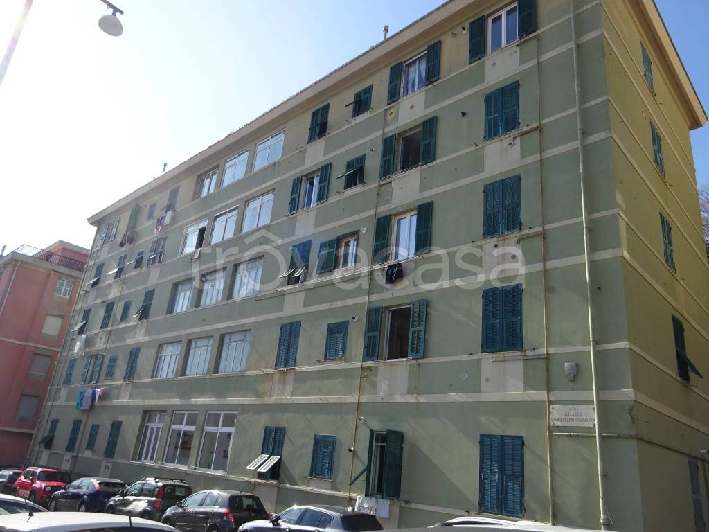 Appartamento in vendita a Genova via Asilo Davide e Delfina Garbarino