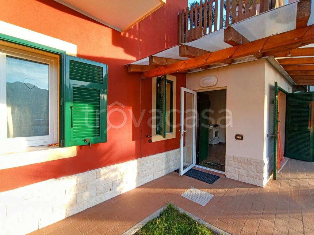 Appartamento in in vendita da privato ad Arenzano via Pecorara, 5