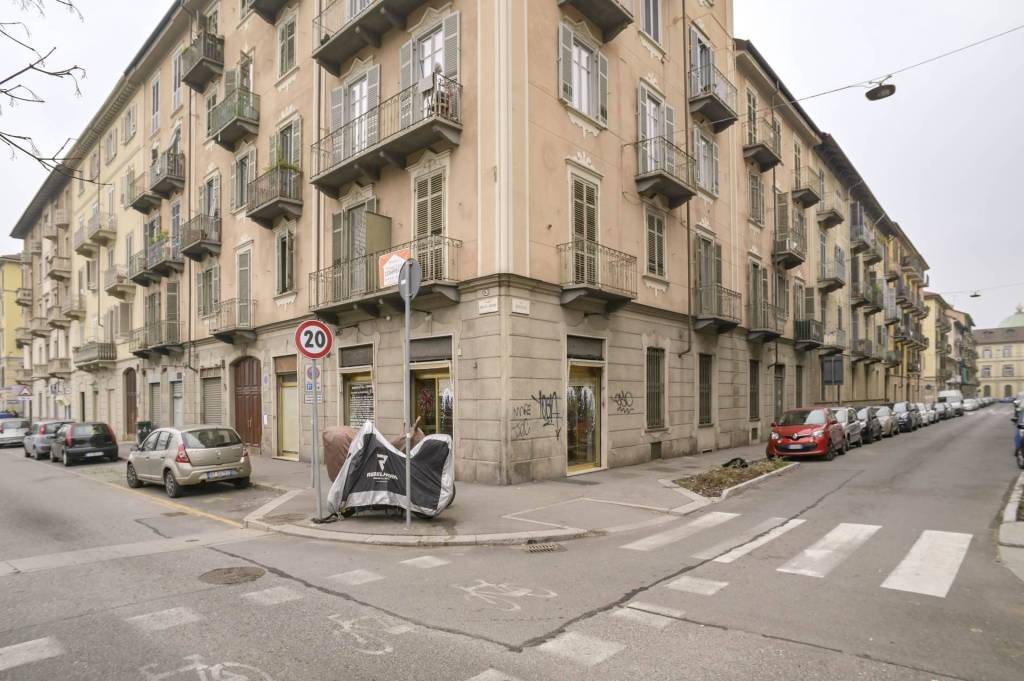 Negozio in vendita a Torino corso Principe Oddone, 38