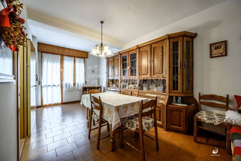 Casa Indipendente in vendita a Cesena via Elba 60