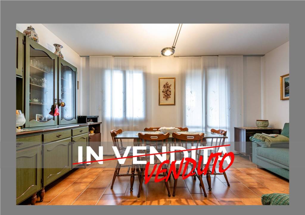 Appartamento in vendita a Nembro via Camillo Benso di Cavour, 3