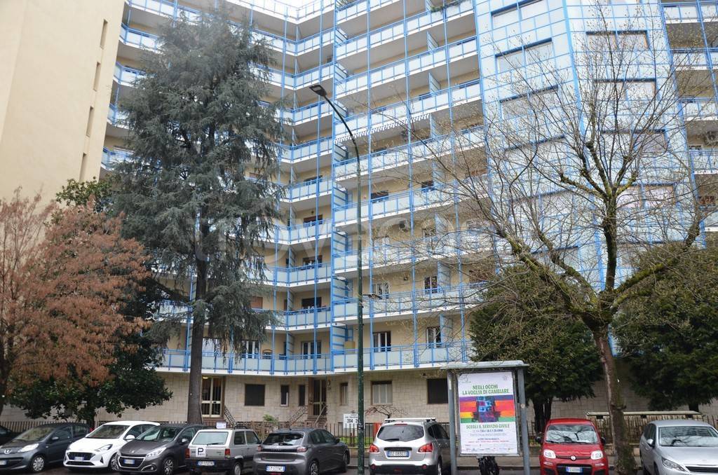 Appartamento in vendita a Torino via Ventimiglia, 202