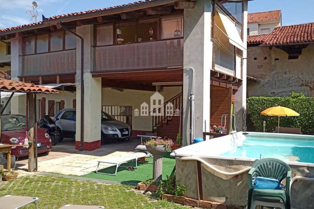 Casa Indipendente in vendita a Mercenasco via Donio, 7