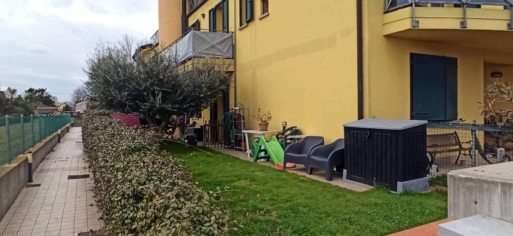 Appartamento in vendita a Ravenna via Sintinina, 11A