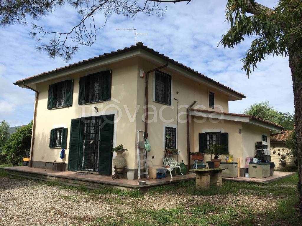 Villa in in vendita da privato a Sant'Oreste strada Provinciale Ponzano s. Oreste