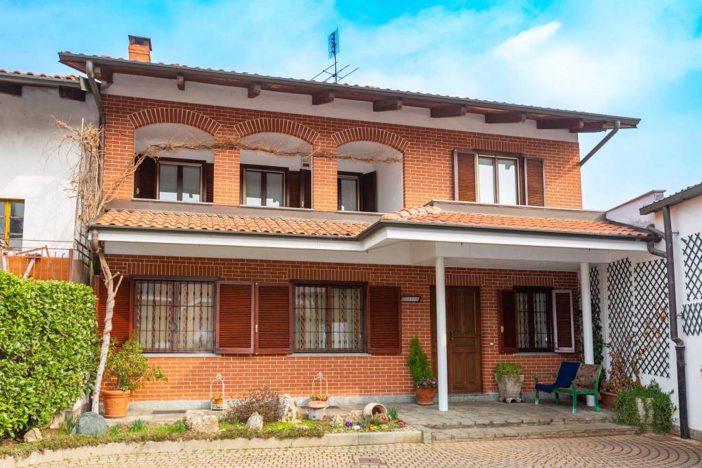 Casa Indipendente in vendita a Moncalieri strada Tagliaferro, Tagliaferro 56