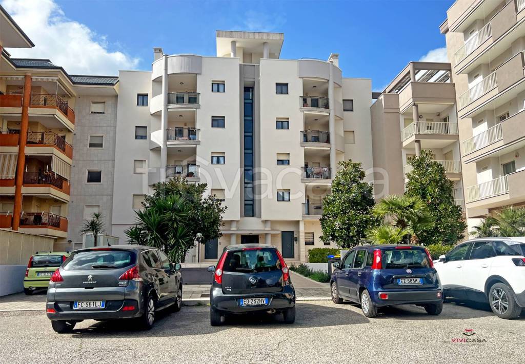 Appartamento in vendita a Putignano via Vittorio Veneto