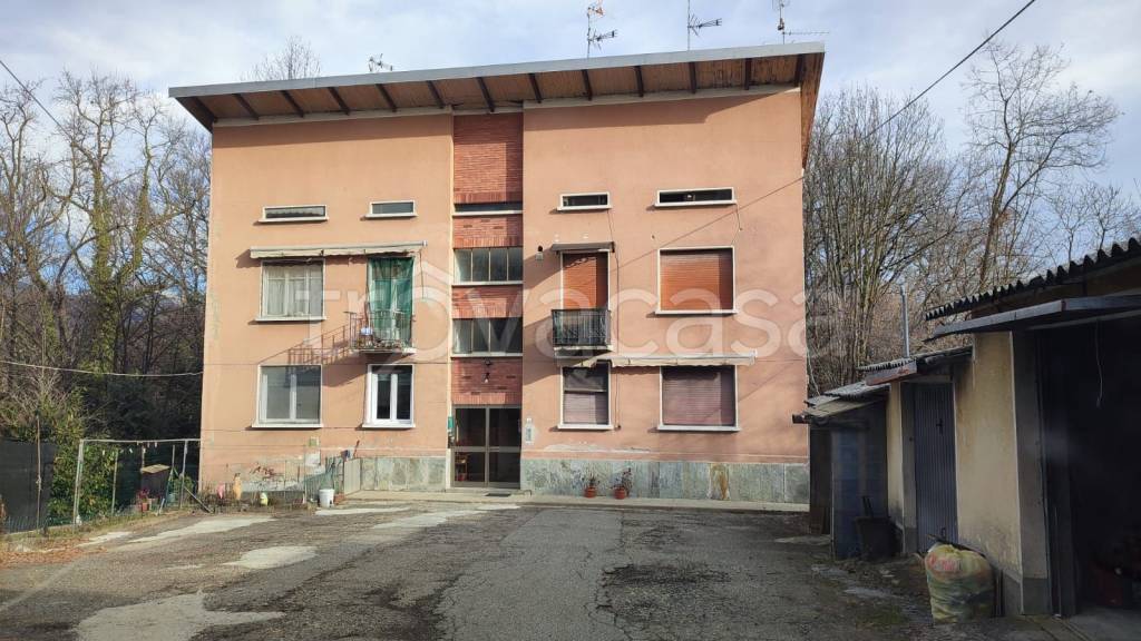Appartamento in vendita a Valle San Nicolao frazione Ferrere, 6