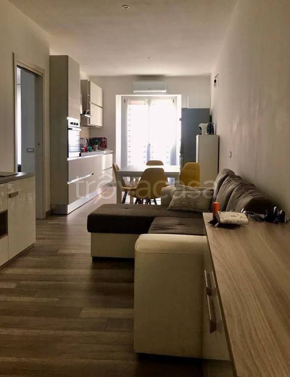 Appartamento in in affitto da privato a Cagliari via Napoli, 51