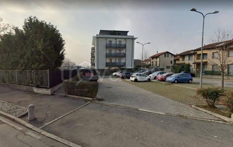 Appartamento all'asta a Mariano Comense via Isonzo, 120
