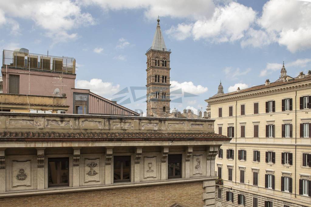 Appartamento in vendita a Roma via Vincenzo Gioberti