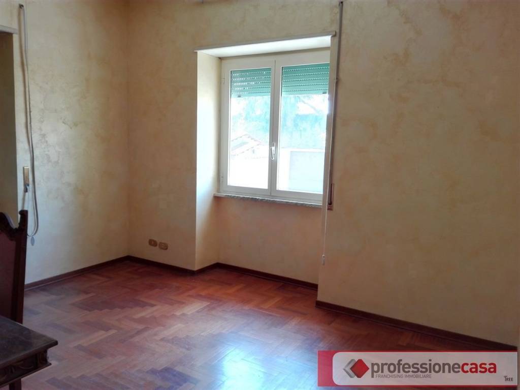 Appartamento in vendita a Monterotondo via Volturno, 12