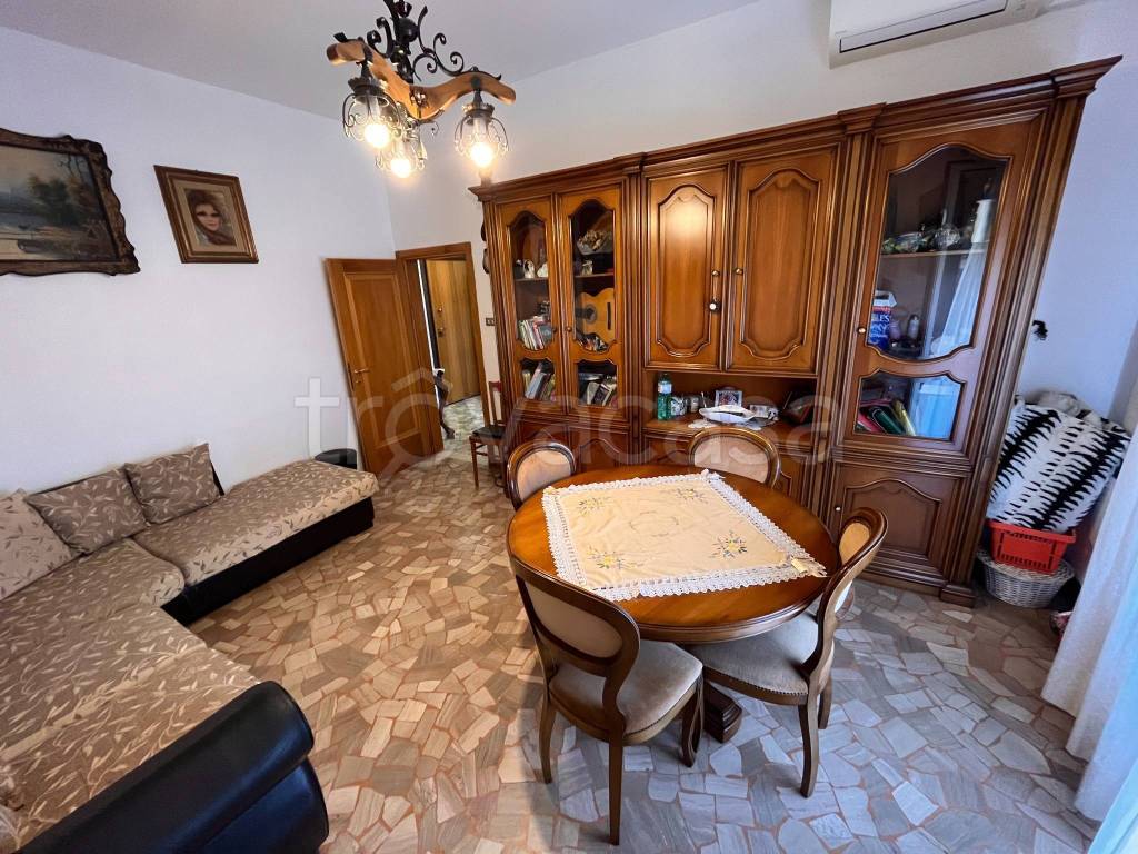Appartamento in vendita a Castel San Pietro Terme viale Roma, 6