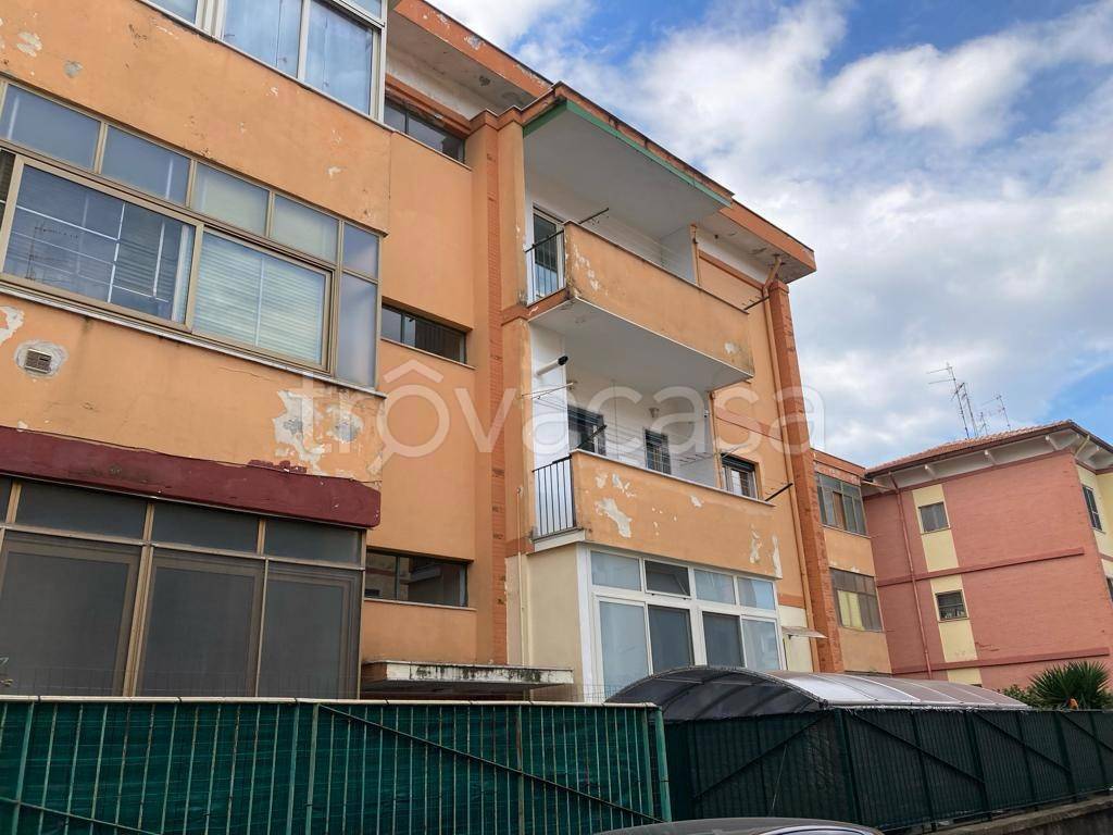 Appartamento in vendita a Battipaglia via Calabria, 0