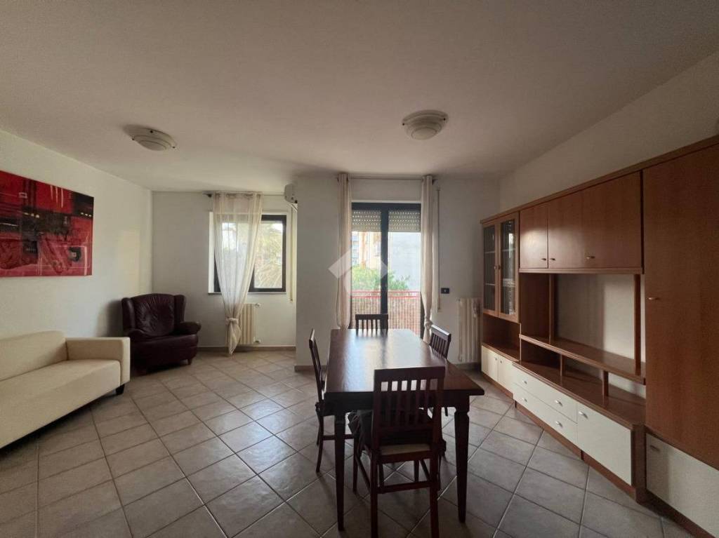 Appartamento in affitto a Brindisi via Rocco Chinnici, 6
