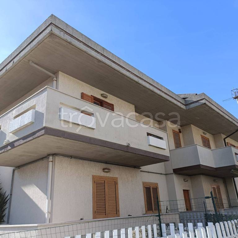 Appartamento in vendita a Pescara strada Vicinale Colle Cervone del Palazzo