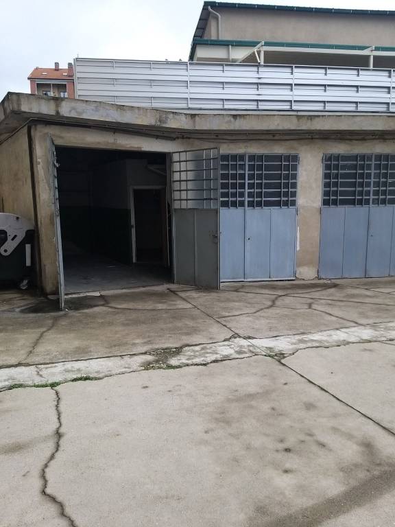 Garage in vendita a Torino corso Siracusa, 57