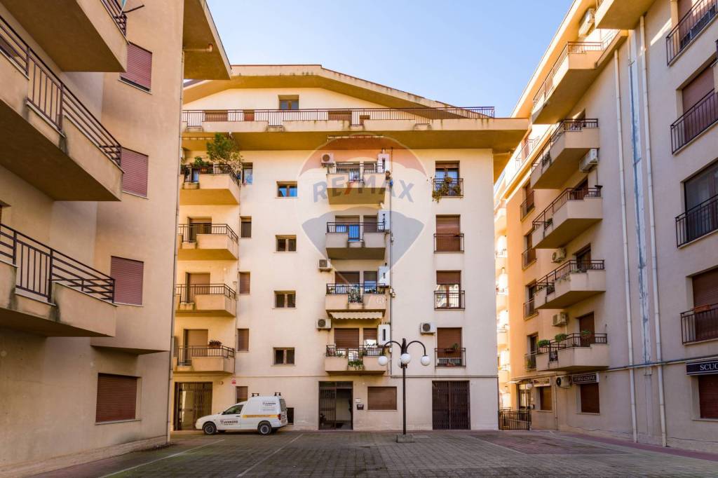 Appartamento in vendita a Corleone via Piersanti Mattarella, 11
