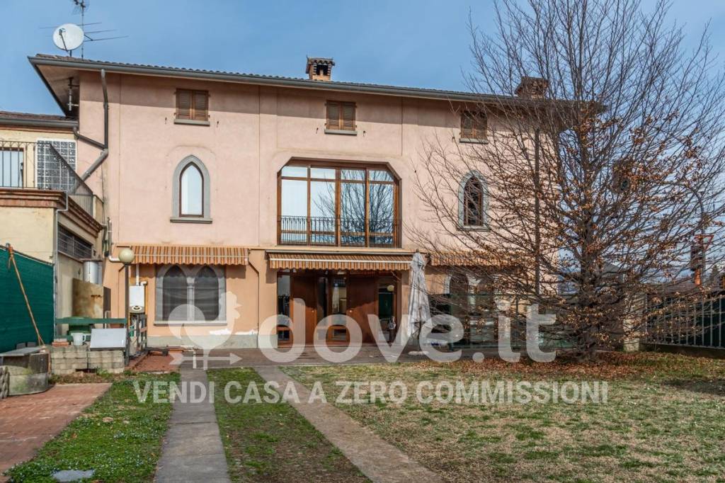 Villa in vendita a Bonate Sopra via Roma, 91