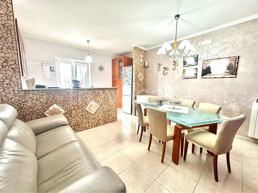 Appartamento in vendita a Orta di Atella via Antonio Vivaldi, 44