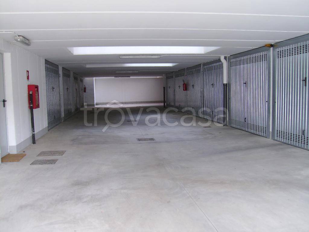 Garage in vendita a Viganò