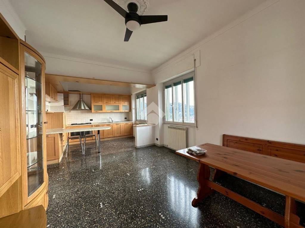 Appartamento in vendita a Genova via coronata, 73