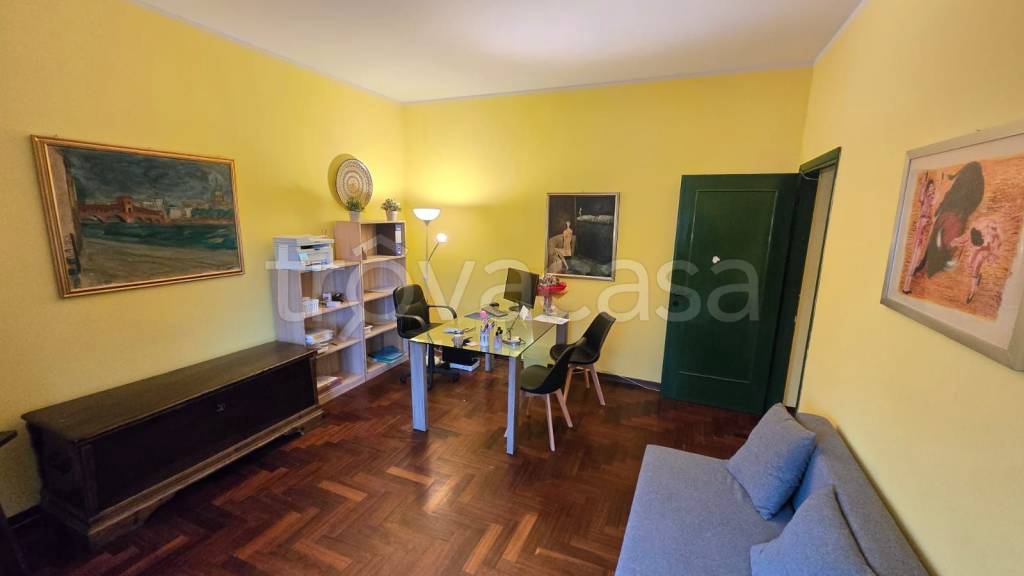 Appartamento in vendita a Pavia viale della Libertà, 26