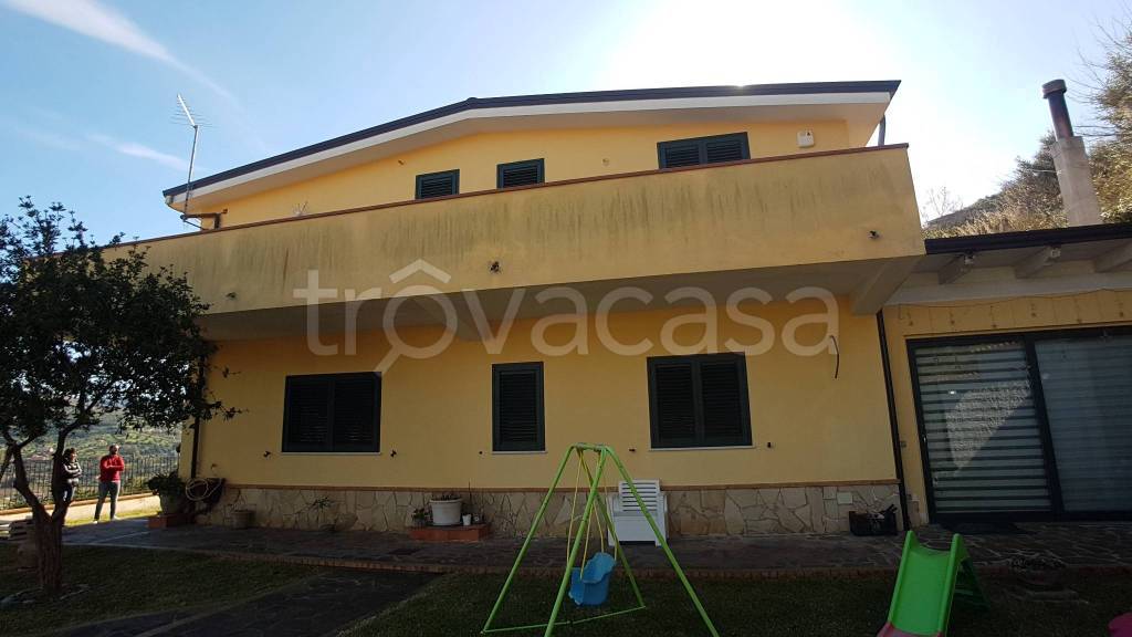 Villa Bifamiliare in vendita ad Agropoli contrada Marrota