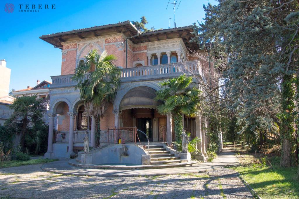 Villa in vendita a Gallarate via Arnaldo Agnelli, 14
