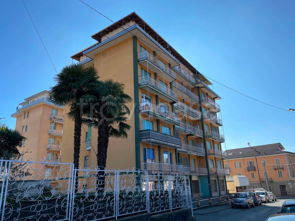 Appartamento in vendita a Biella via Lorenzo Cucco, 4