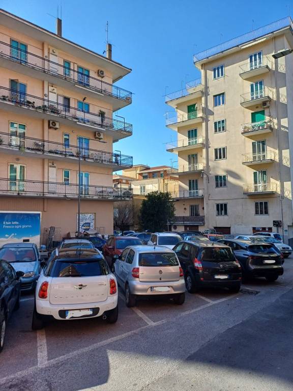 Appartamento in vendita a Roccapiemonte piazza g. Amendola