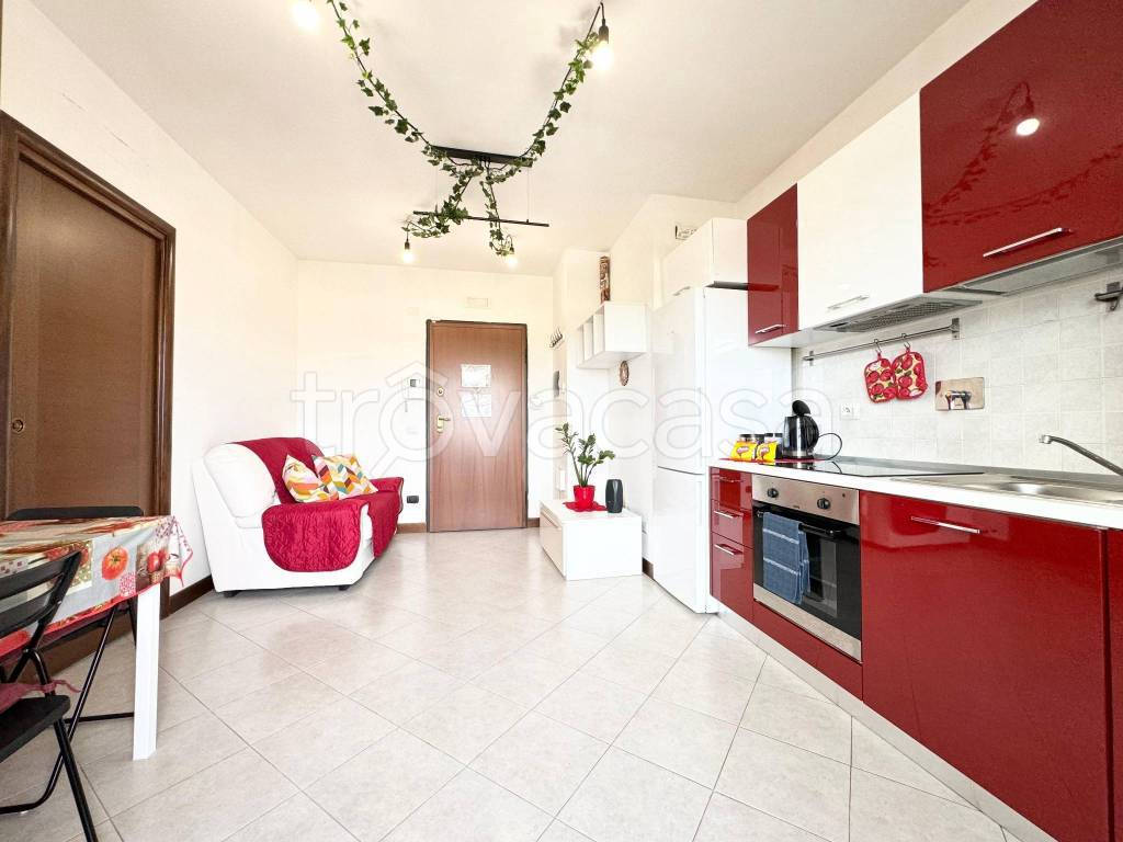 Appartamento in vendita a Roma via Luigi Crocco, 28